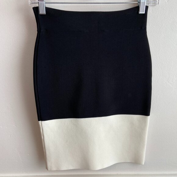 BCBCMaxAzria Black & White Joelle Color Block Bandage Pencil Skirt - Picture 4 of 7